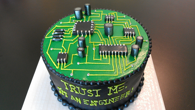 363169-circuit-board-cake