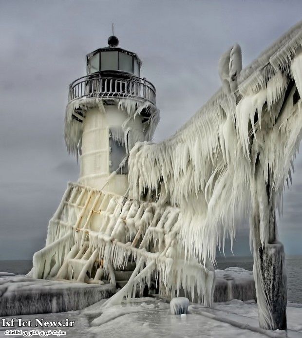 Frozen St. Joseph North Pier Lighthouse, Michigan, USA