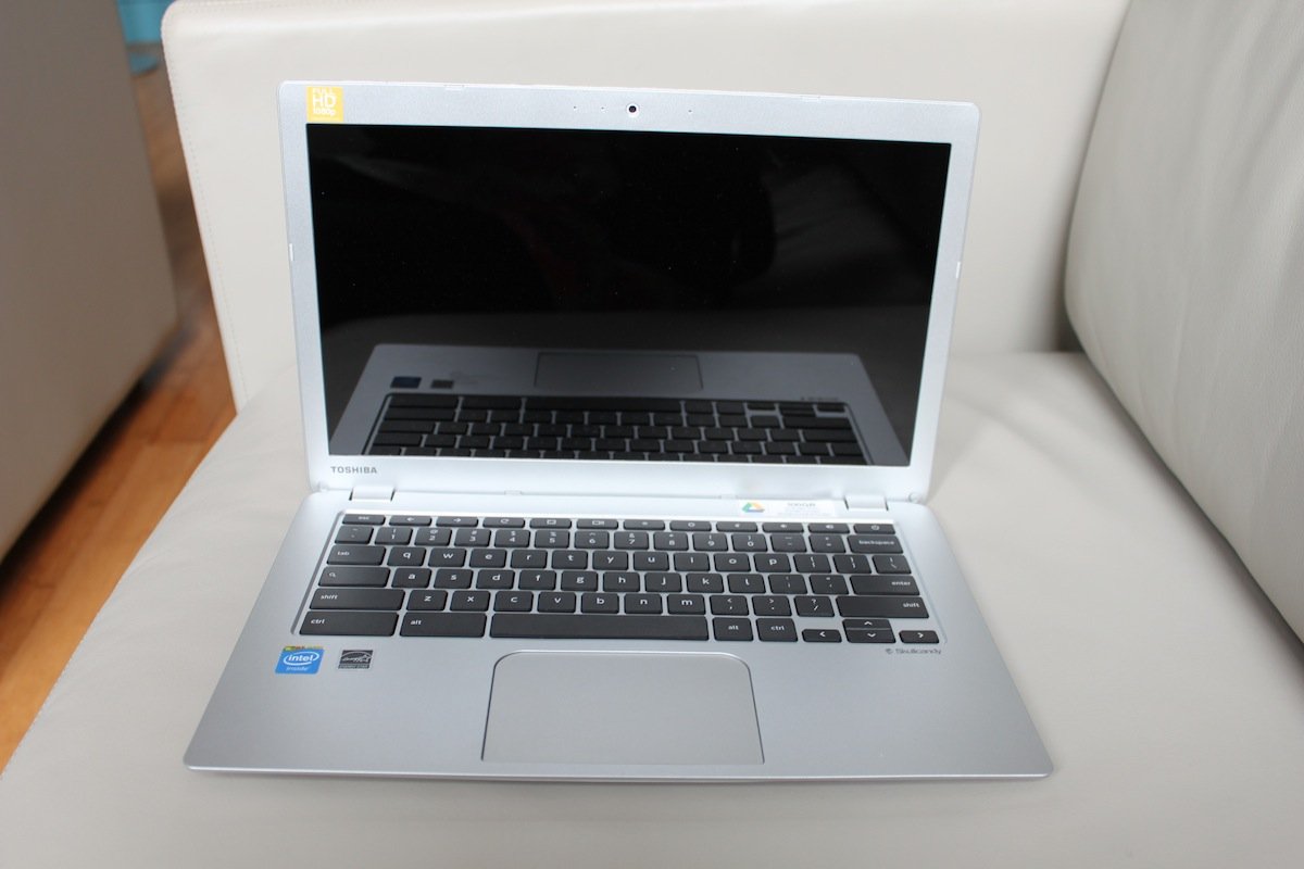 toshibas-chromebook-2-is-super-cheap-and-has-great-battery-life
